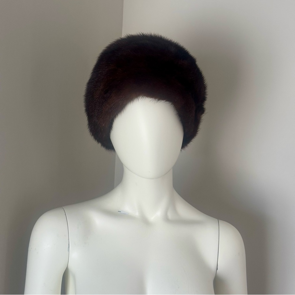 Vintage Elegant Brown Mink Fur Lady’s Hat